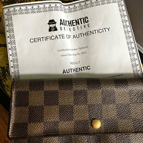 Louis Vuitton Damier Ebene Sarah Wallet with COA + Chain ✨ - Picture 7 of 8